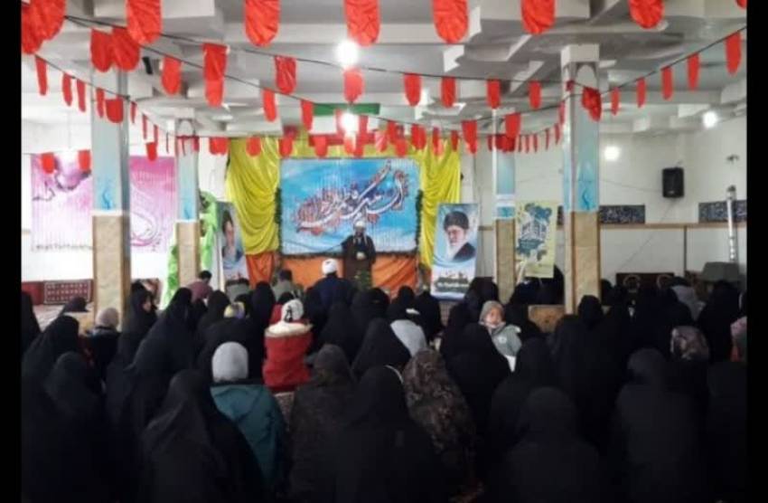 مراسم جشن  با موضوع فرزندآوری